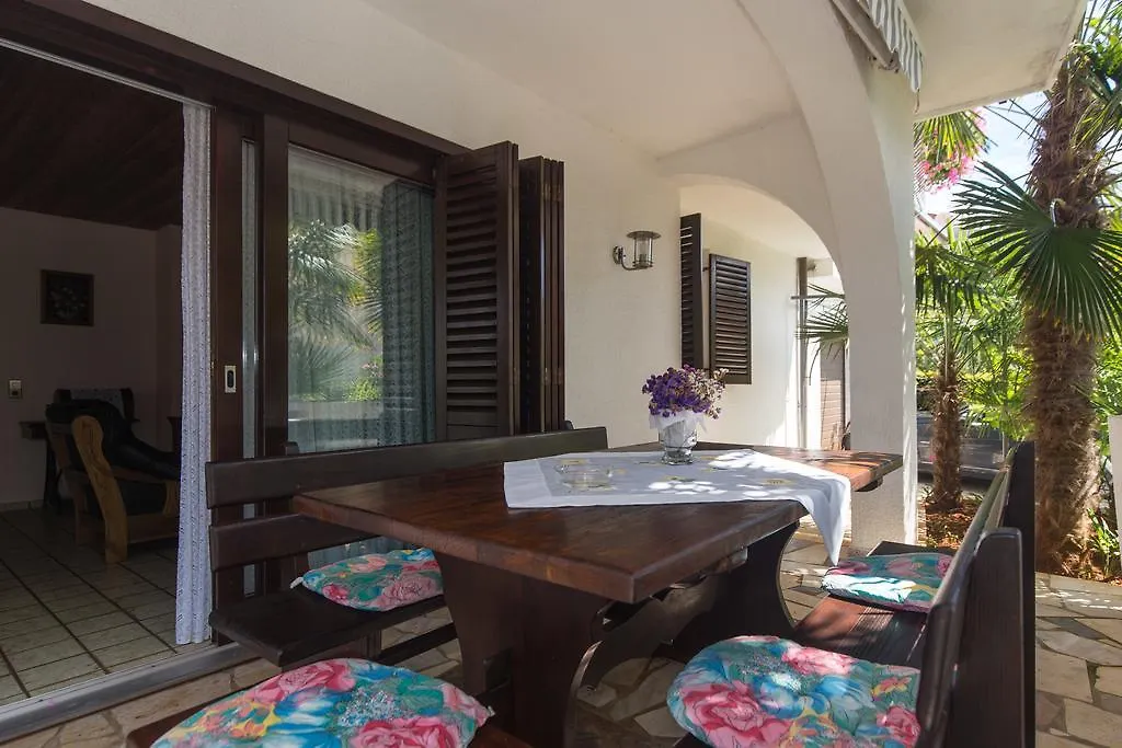 Apartment Galetic Malinska Kroatien