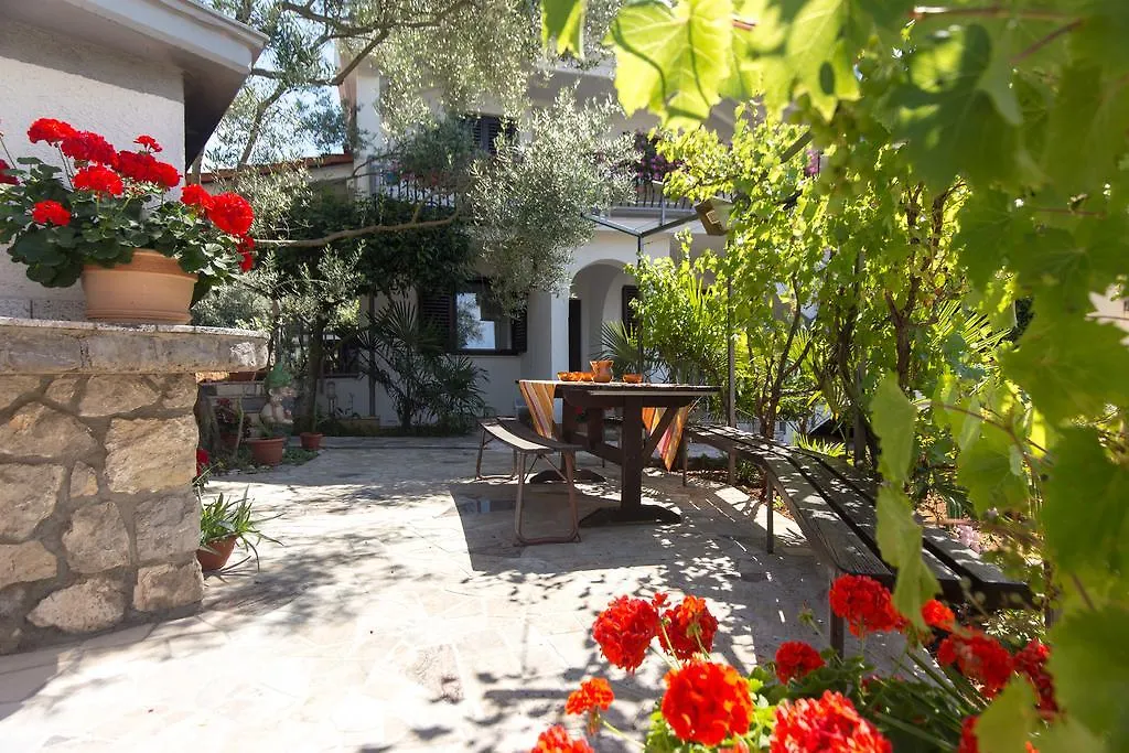 Apartment Galetic Malinska Kroatien