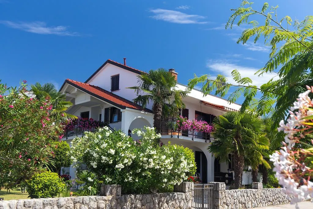 Apartment Galetic Malinska Croatia