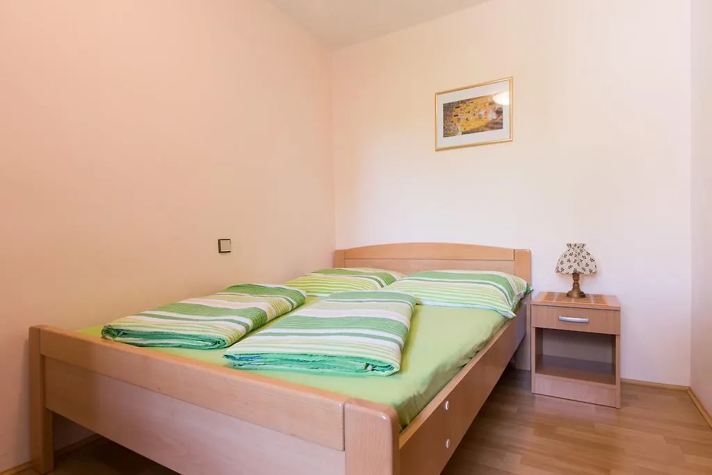 Apartment Galetic Malinska Croatia